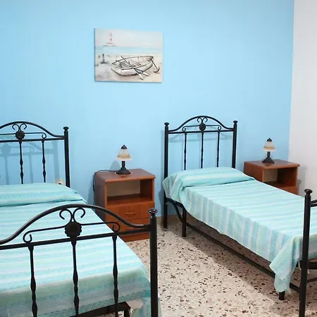 Case Vacanze Elena * Trappeto (Sicily)